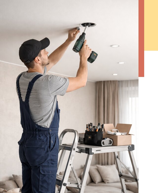 Установка и монтаж точечных светильников в натяжной потолок в Ростове от 1847 руб. | ОТДЕЛОЧНИК-Рсв